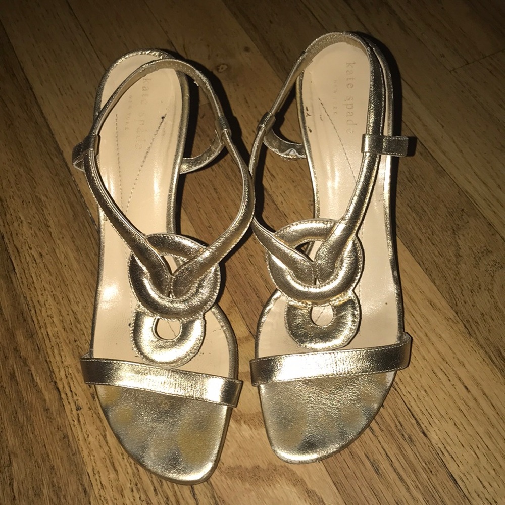Kate Spade Gold heel in great condition